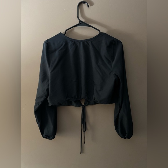 Abercrombie & Fitch Black Wrap Around Cupro Crop Blouse - Picture 2 of 7